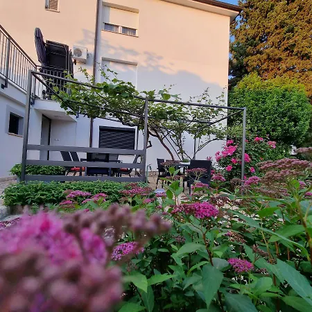 Apartamento Dona Umag